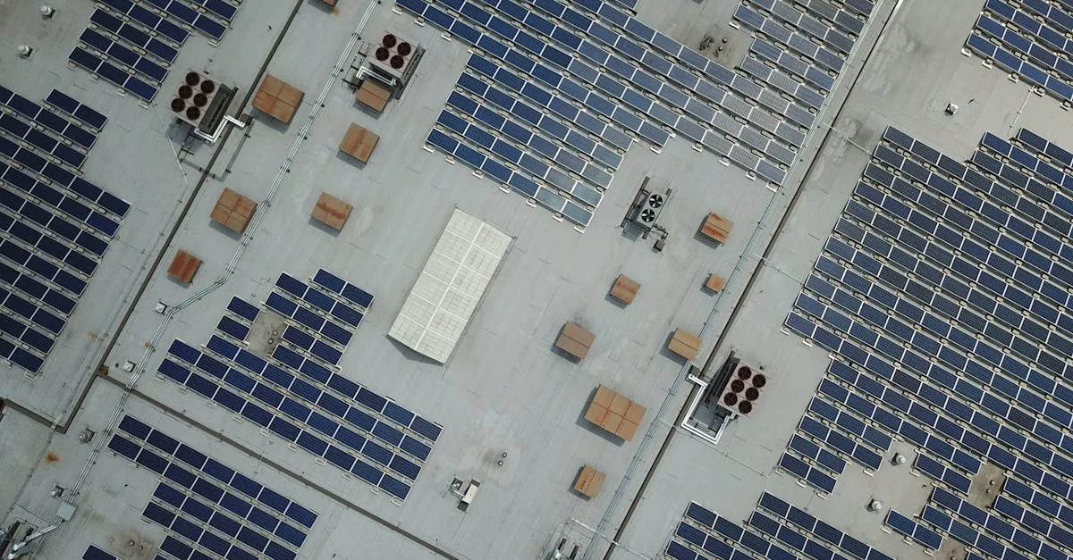 découvrez les panneaux solaires aérovoltaïques, une technologie innovante qui combine la production d'électricité solaire et la ventilation pour un rendement énergétique optimisé et durable.