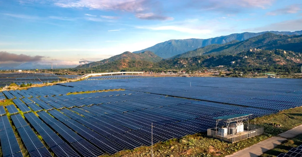 découvrez les meilleurs micro-onduleurs photovoltaïques pour optimiser la performance de vos panneaux solaires et maximiser votre production d'énergie renouvelable.