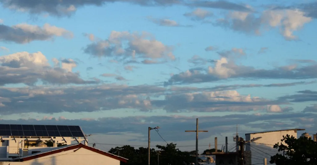 découvrez nos panneaux solaires performants et écologiques pour réduire votre facture d'énergie et protéger l'environnement.