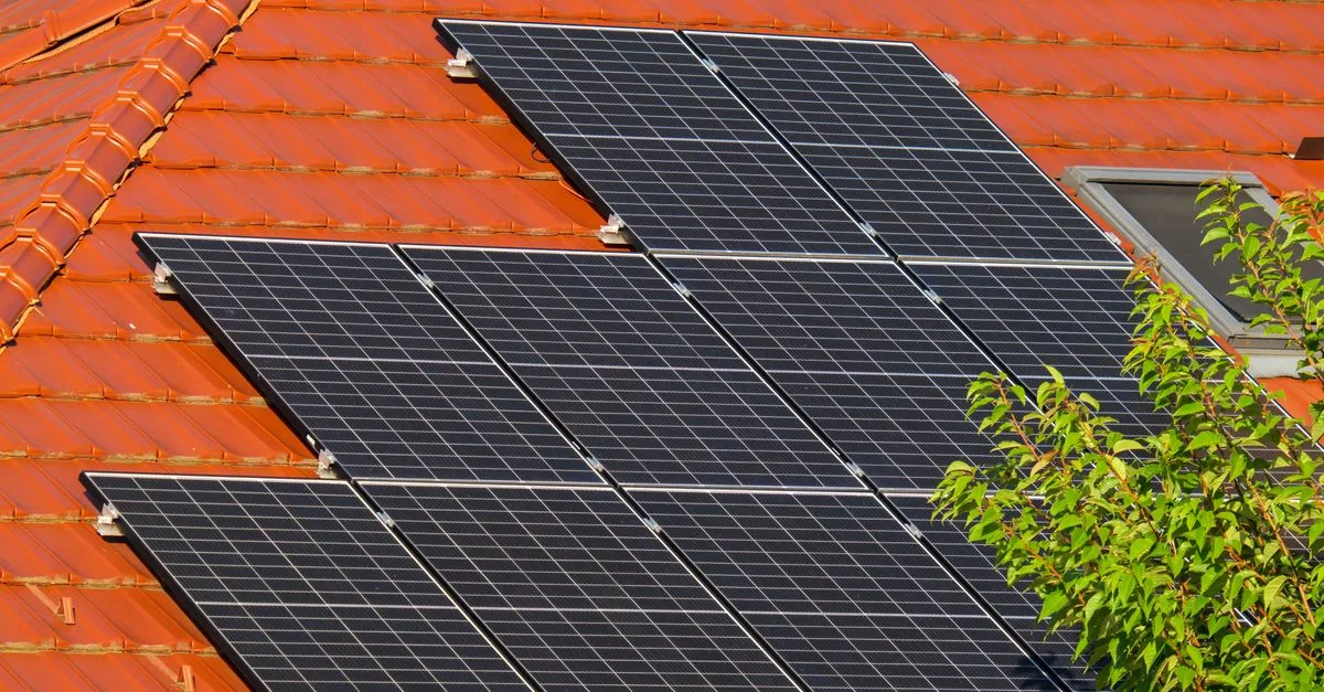 découvrez nos panneaux solaires performants et durables pour une énergie propre et économique à la maison ou au bureau.
