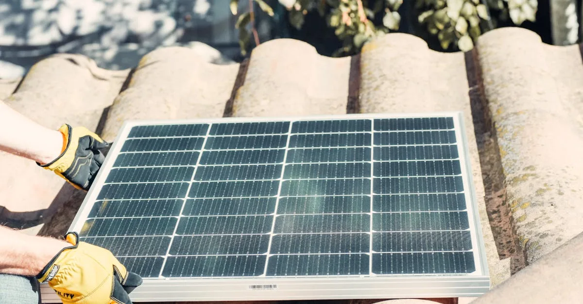 installation de panneaux solaires : profitez d'une énergie propre et économique pour votre maison ou votre entreprise grâce à notre service professionnel et rapide.