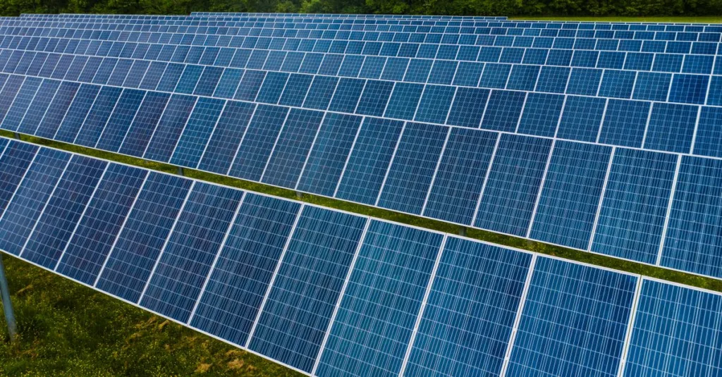 découvrez nos solutions de panneaux solaires en moselle pour produire une énergie verte et réduire vos factures d'électricité. installation professionnelle et conseils personnalisés.